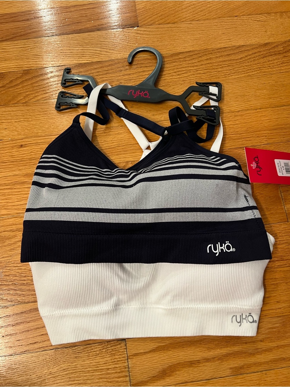Rykรค 2 pack sports bras